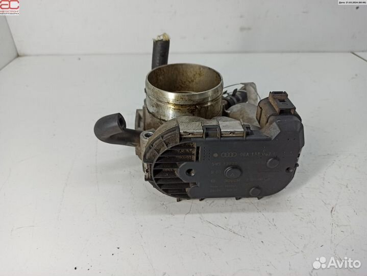 Заслонка дроссельная для Audi A3 8L 06A133062L