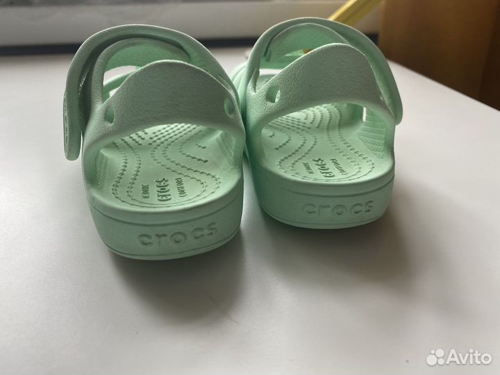 Сандали crocs c8