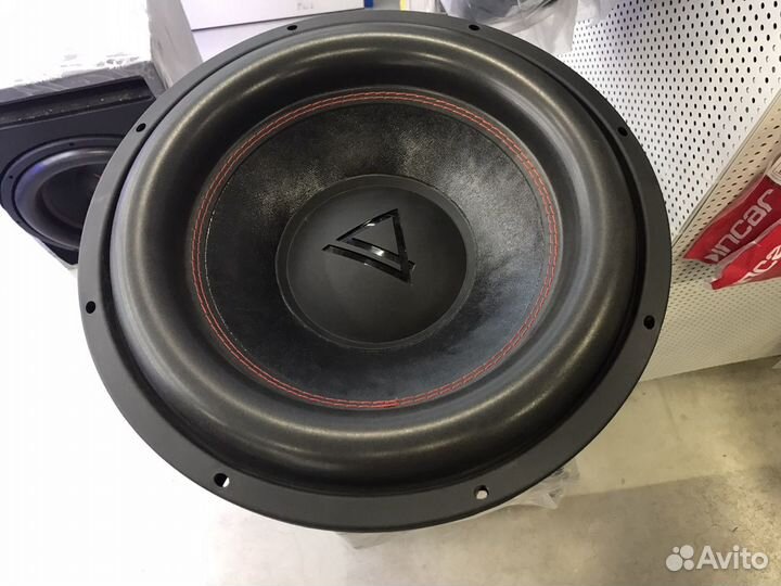 Сабвуфер aura storm-15 б/у