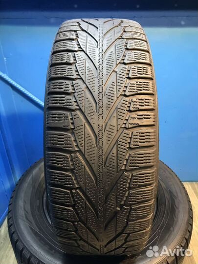 Nokian Tyres Hakkapeliitta R2 SUV 215/65 R16