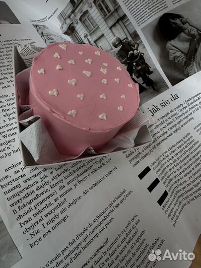 Бенто торты, капкейки, меренговый рулет