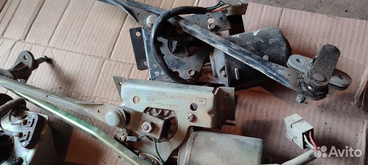 Трапеция дворников с моторчиком газ волга