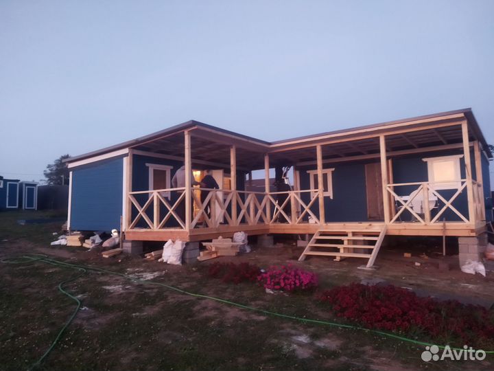 Бригада строителей