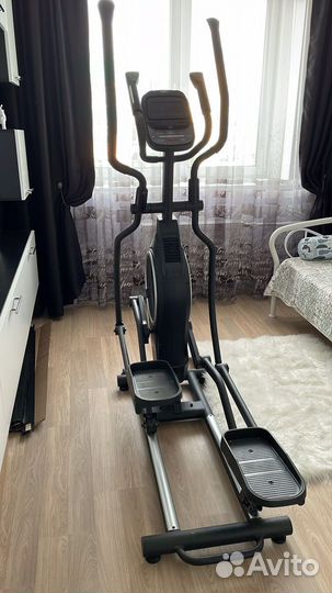 Эллиптический тренажер Everyfit F2P