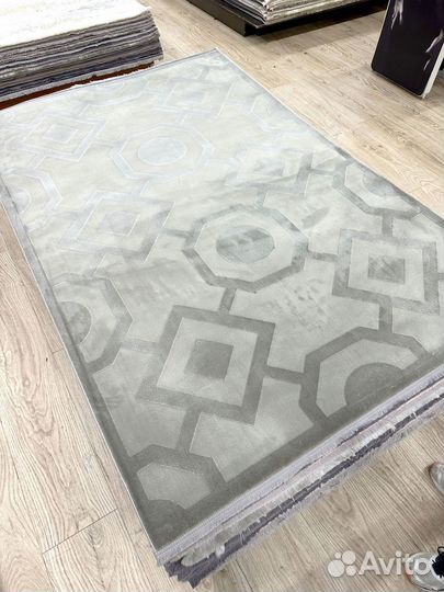 Ковер современный