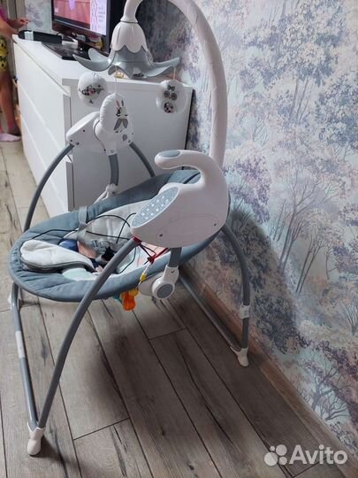 Детские электронные качели бу