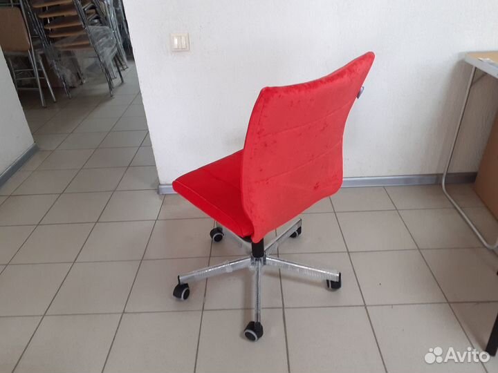 Компьютерное кресло