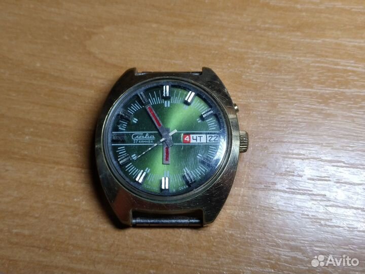 Часы в позолоте Au-5 Слава 27 камней СССР