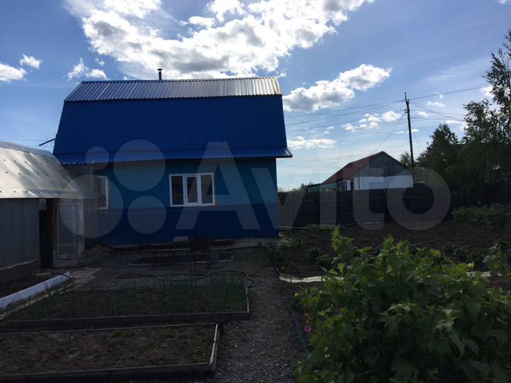 Дом 100 м² на участке 6 сот.