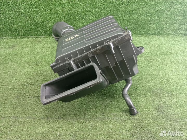 Корпус воздушного фильтра Audi S3 8V