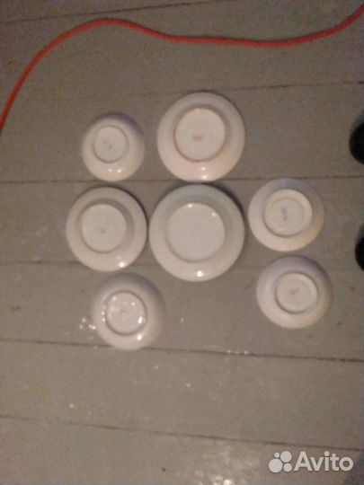 Блюдца,тарелки