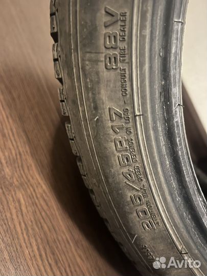 Goodyear UltraGrip 8 Performance 205/45 R17