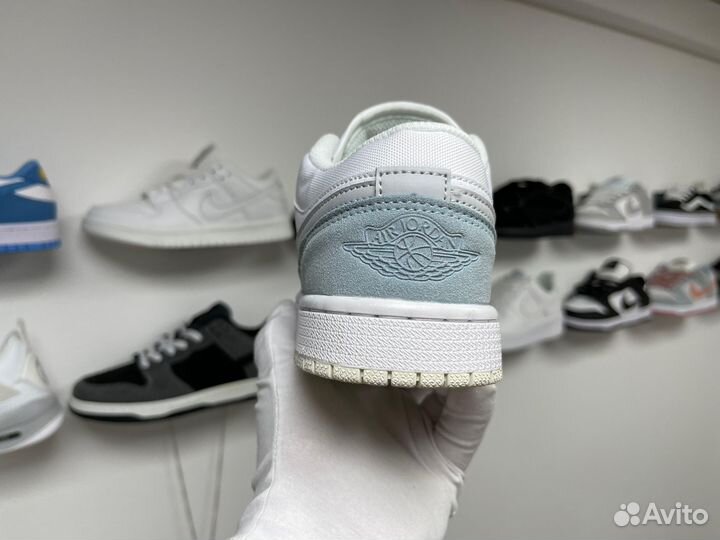 Кроссовки Nike AIr Jordan 1 low белые