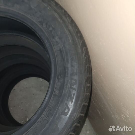 Bridgestone Turanza T001 225/60 R16