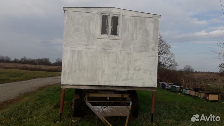 Прицеп с пчёлами