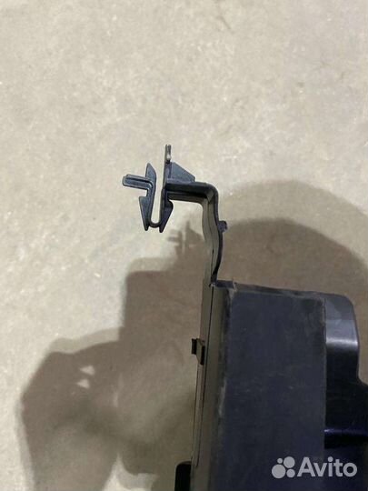 Воздуховод радиатора Bmw 3-Series 51748054228F30