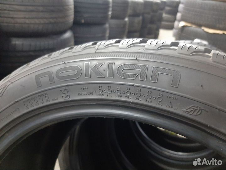 Nokian Tyres WR SUV 3 275/40 R21 107V