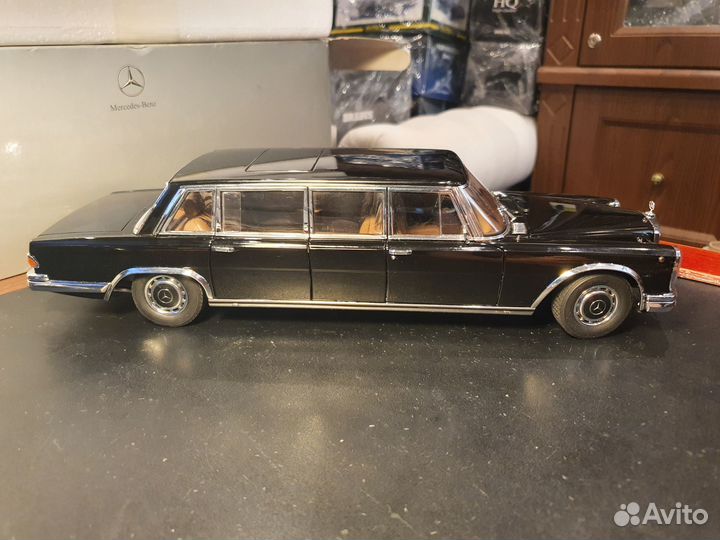 1:18 Autoart Mercedes 600 W100 Pullman LWB Black