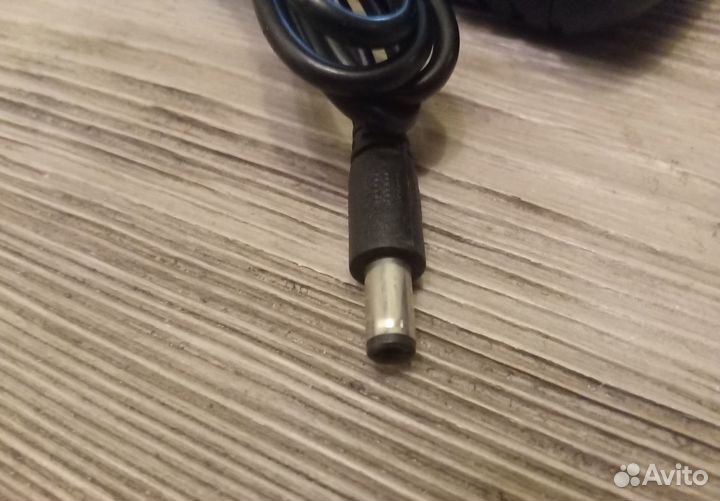 Зарядное устройство для пылесоса Rovus VC889RS