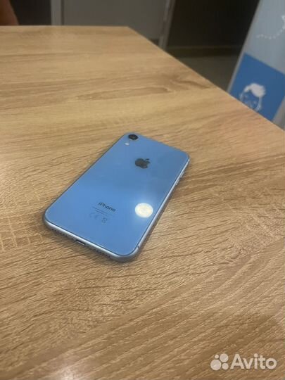 iPhone Xr, 64 ГБ