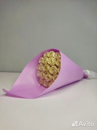 Розы из Белого Шоколада - 19 шт в Букете