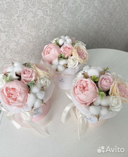 Букеты из неувядающих мыльных роз