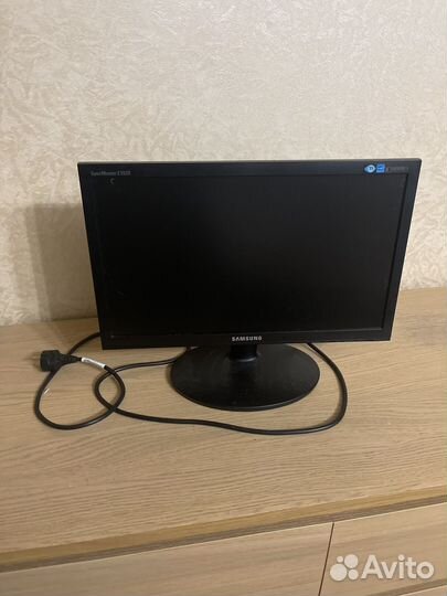 Монитор Samsung e1920N