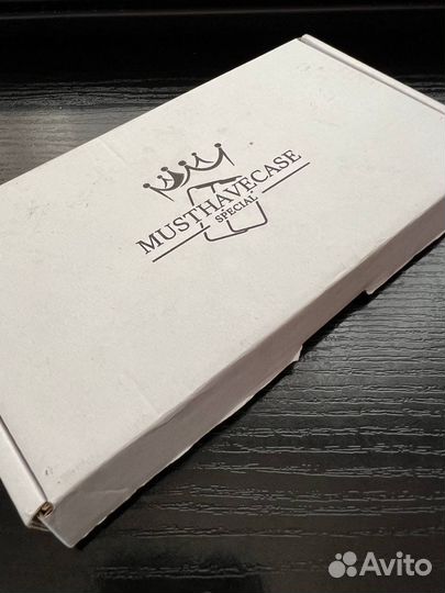 Чехол на iPhone 13 pro