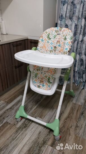 Детский стульчик для кормления babyton