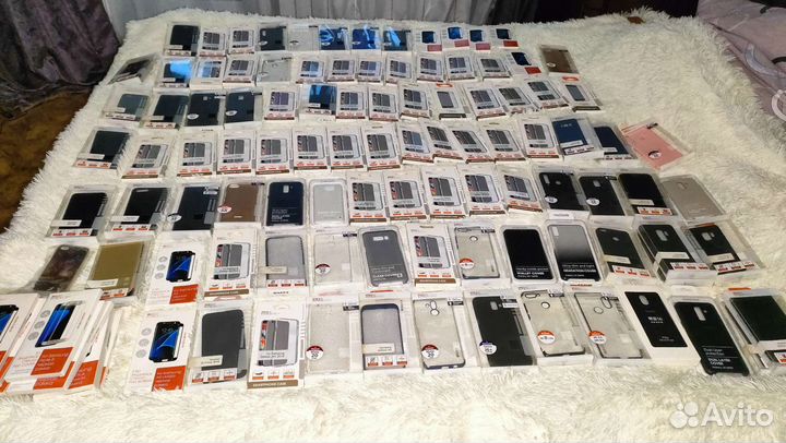 Чехлы для телефонов