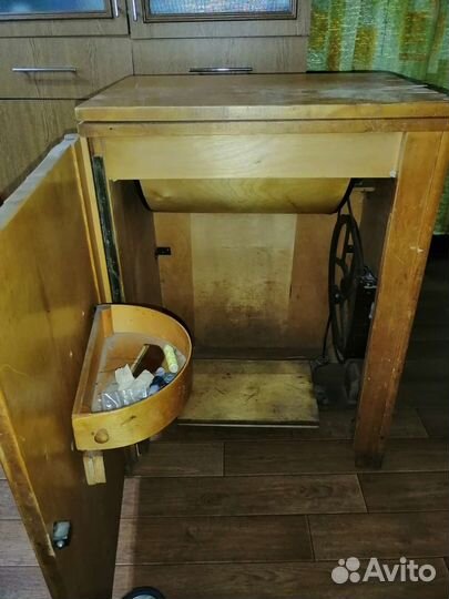 Швейная машина подольск ножная