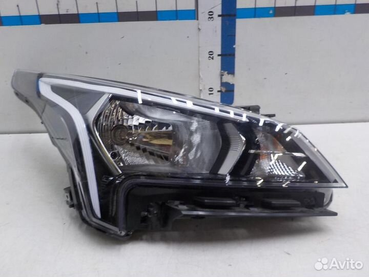 Фара правая Kia Rio