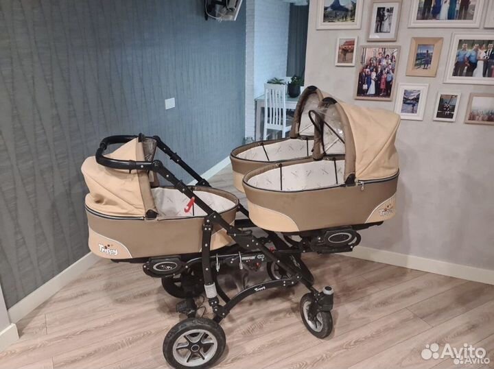Коляска 3 в 1 для тройни