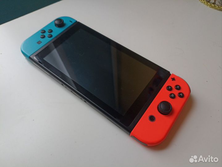 Nintendo switch rev 2 32gb + 32gb