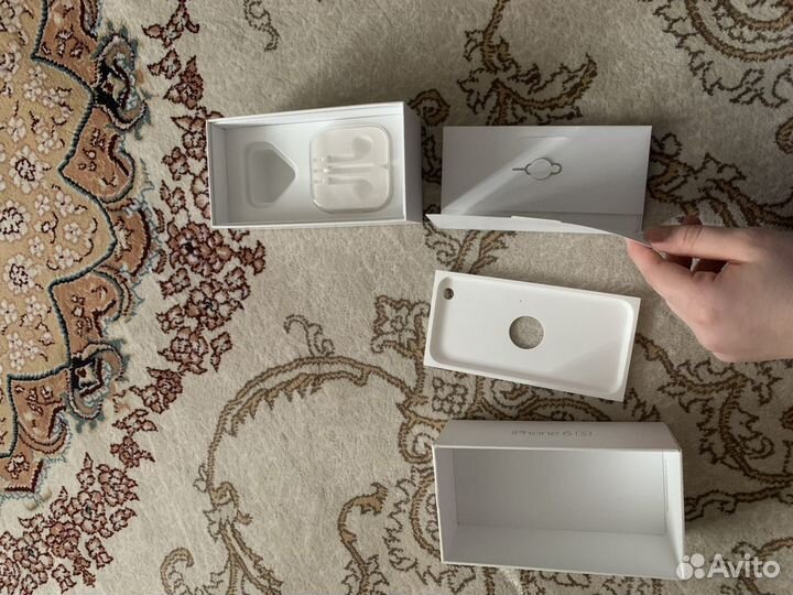 Коробка iPhone 6s