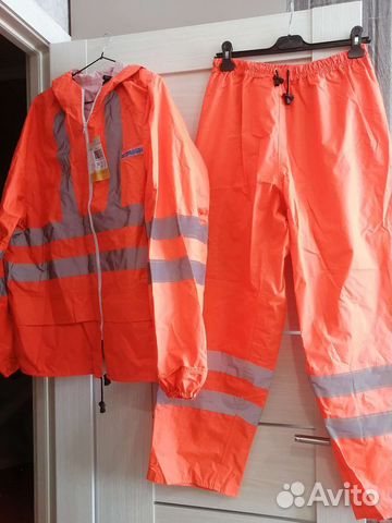 Костюм для защиты от воды