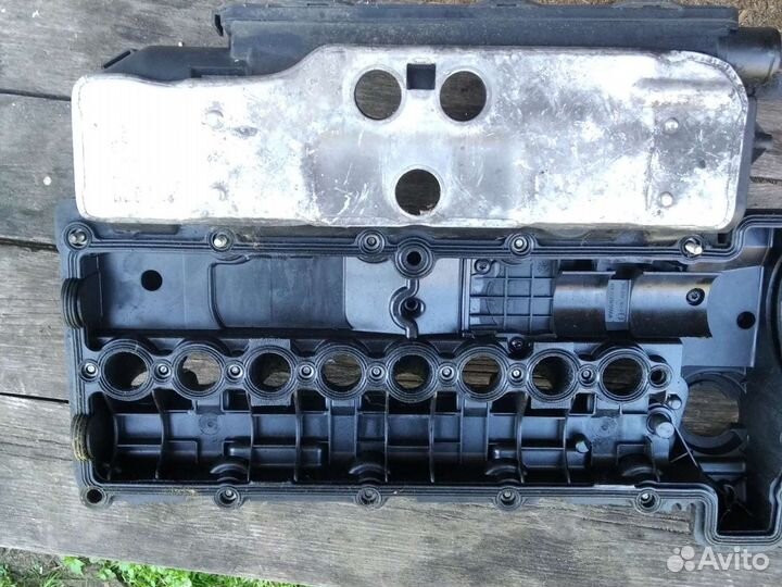 Крышка клапанная BMW 2.0 diesel
