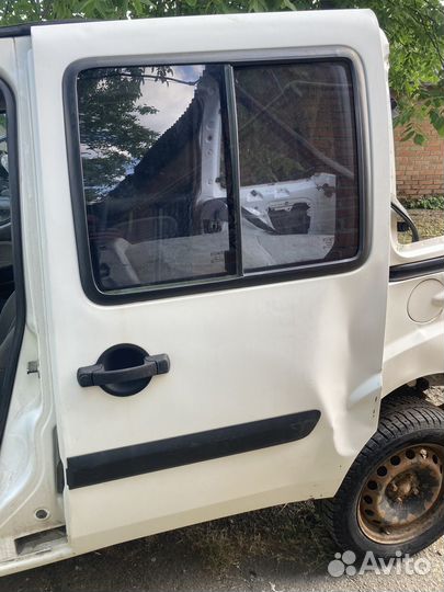 Молдинг левой сдвижной двери fiat doblo 1