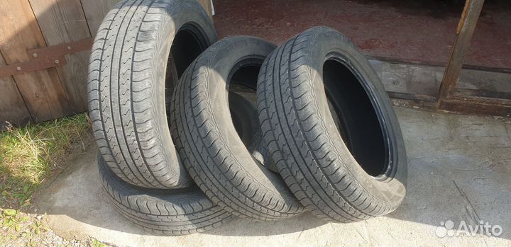 Matador MP 82 Conquerra 2 215/60 R17 96H