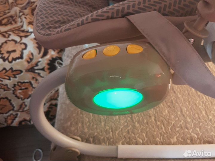 Шезлонг детский babyton