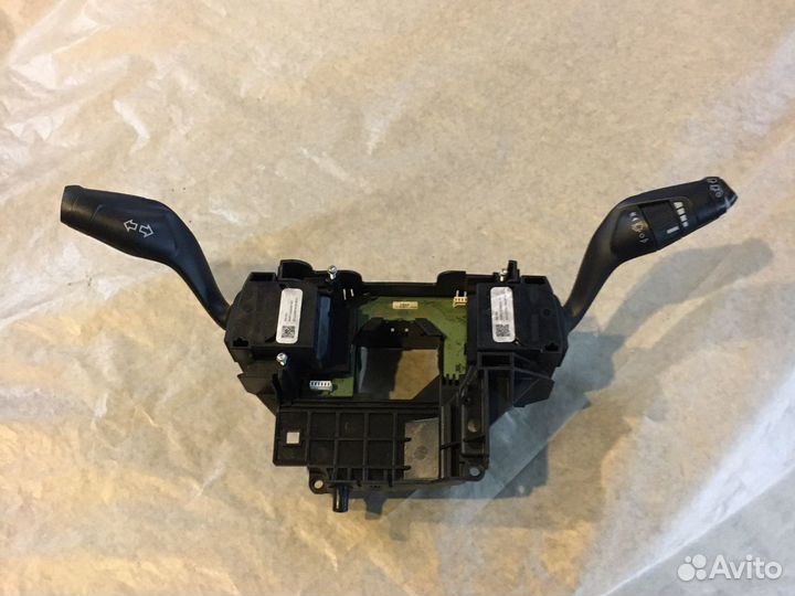 Подрулевой переключатель Ford Focus 3