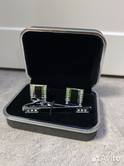 Запонки и зажим для галстука