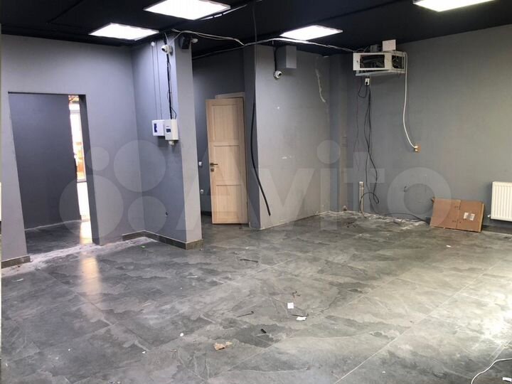 Торговое помещение 70 м²
