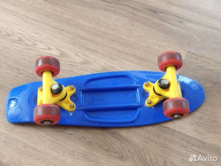 Скейтборд пластиковый