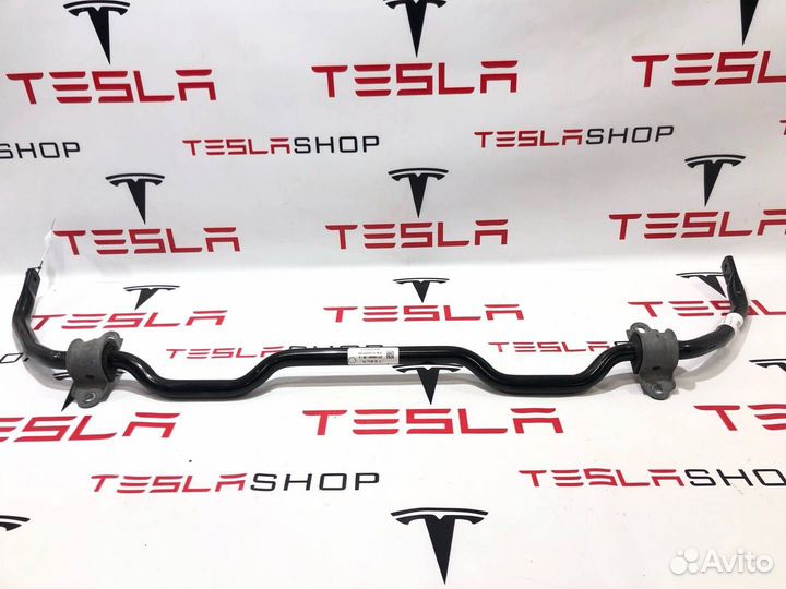 Стабилизатор задний Tesla Model Y 2021