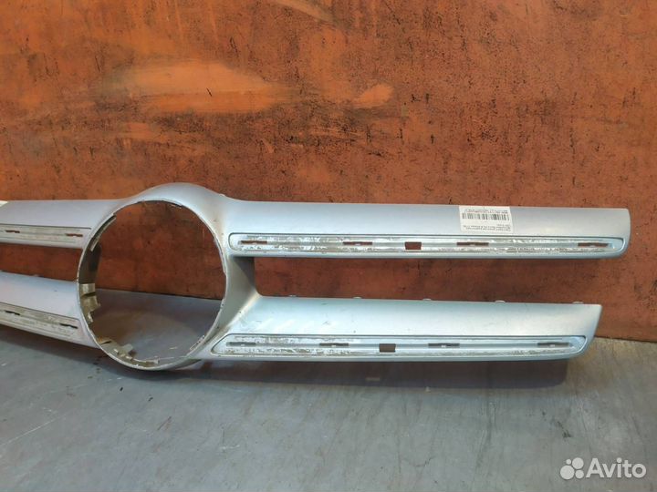 Накладка решетки радиатора Mercedes Gla-Class X156