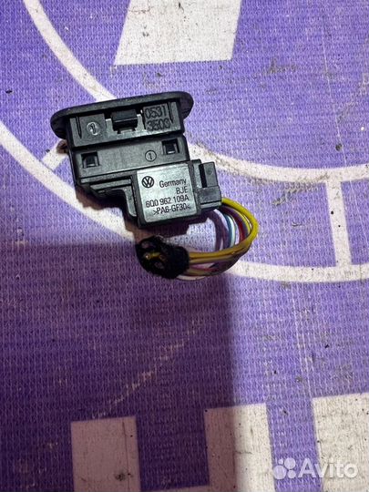 Кнопка обьёма Volkswagen Touareg 7L GP BPE 2008