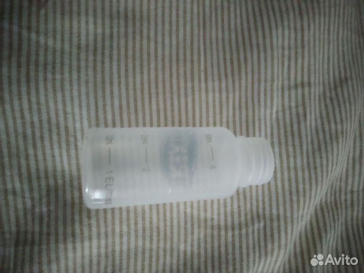 Бутылочка для кормления животных с ёршиком