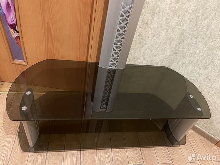 Поставка под телевизор