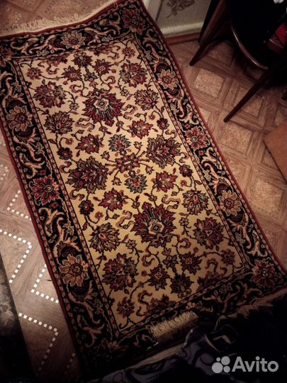 Ковер шерстяной